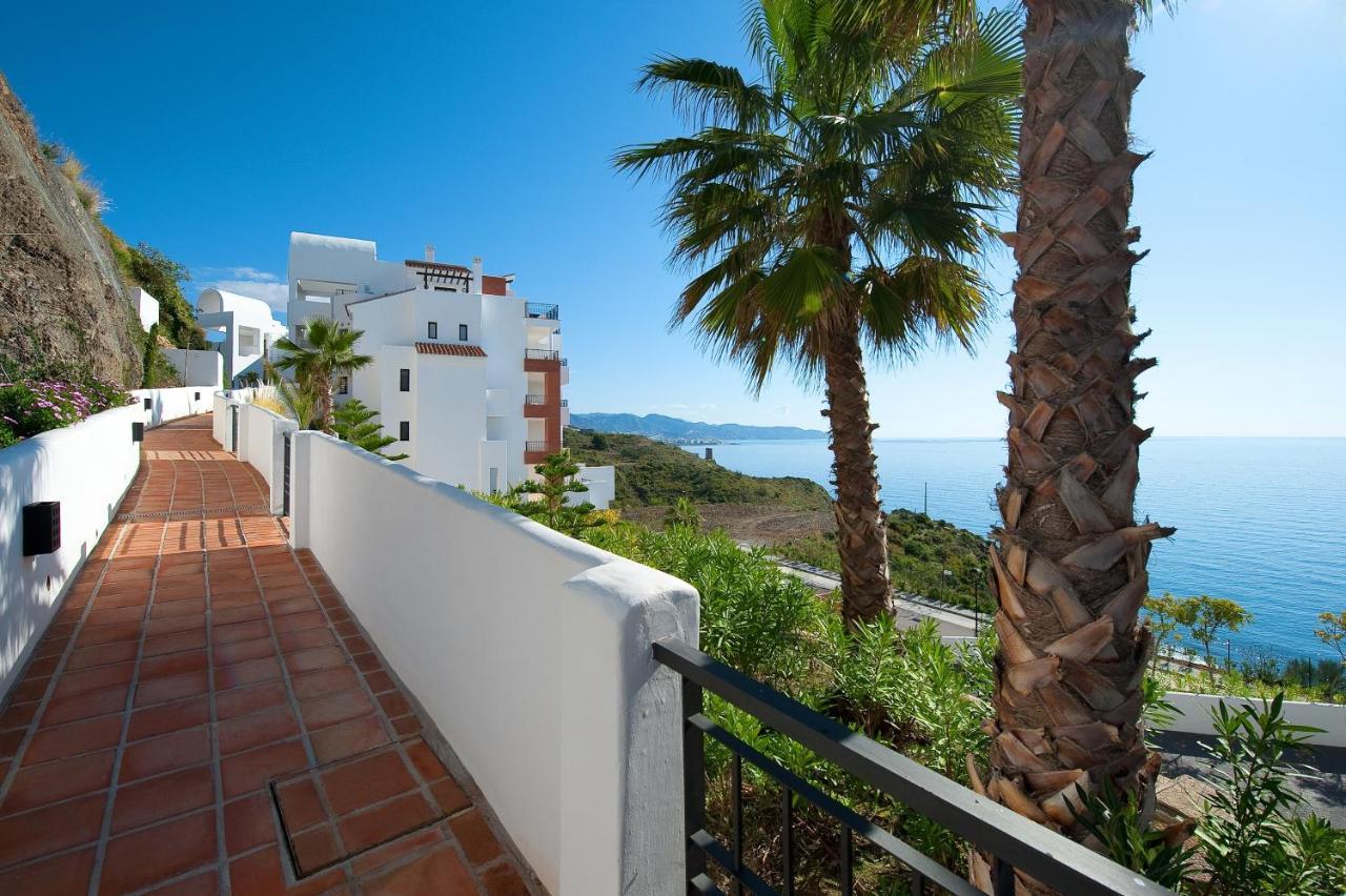 Amplio Apartamento De 2 Dormitorios Vista Mar Lateral Torrox Kültér fotó