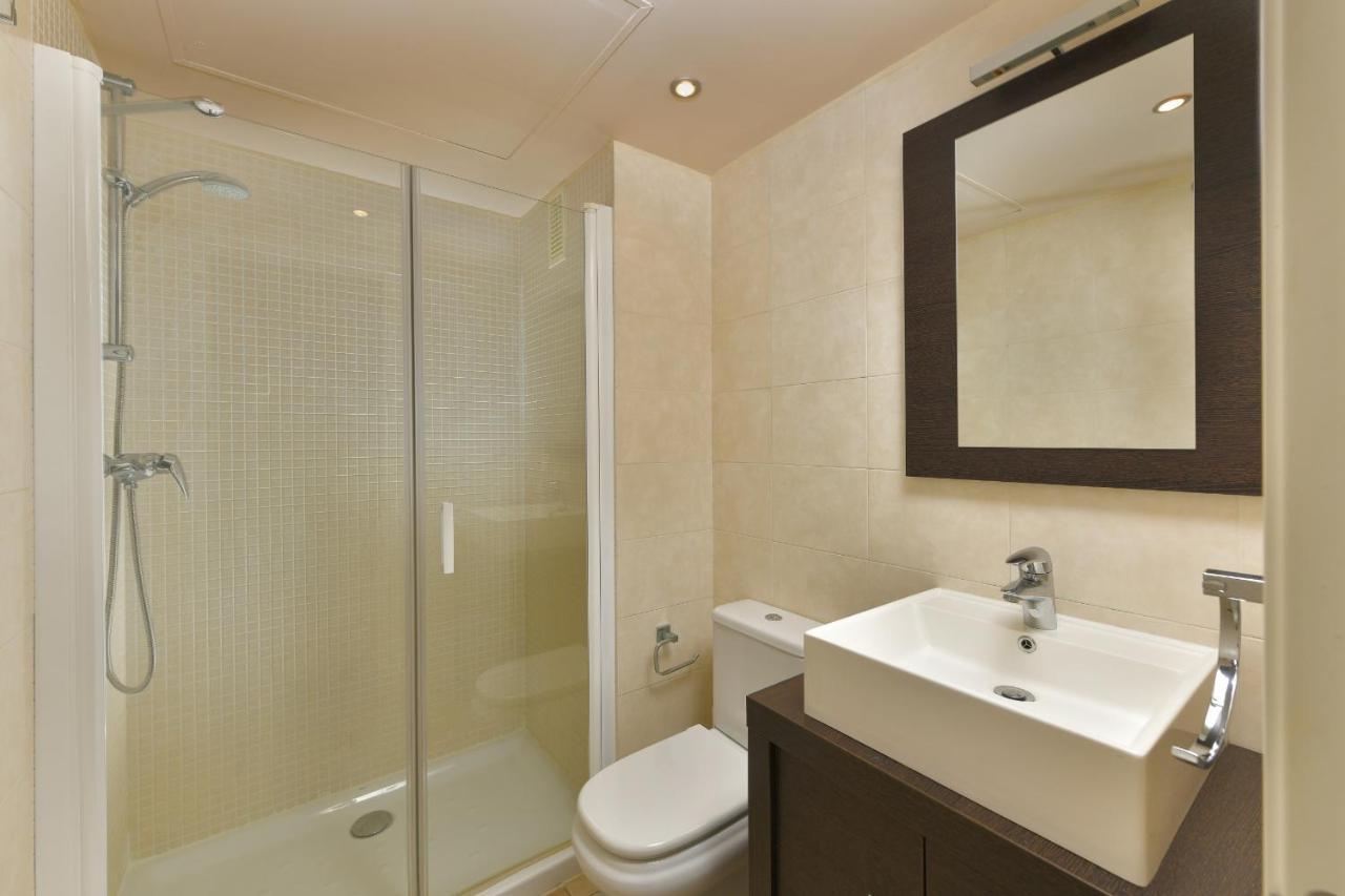 Amplio Apartamento De 2 Dormitorios Vista Mar Lateral Torrox Kültér fotó