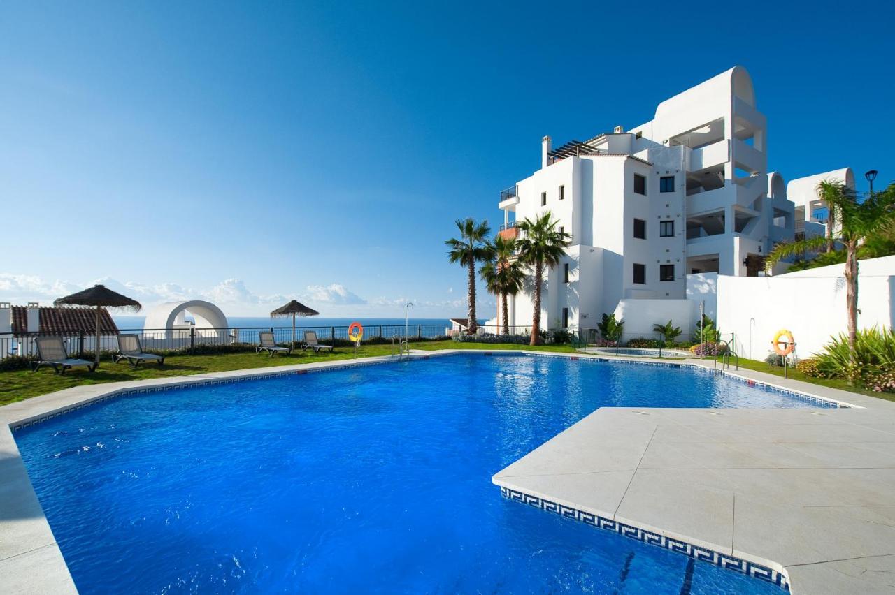 Amplio Apartamento De 2 Dormitorios Vista Mar Lateral Torrox Kültér fotó